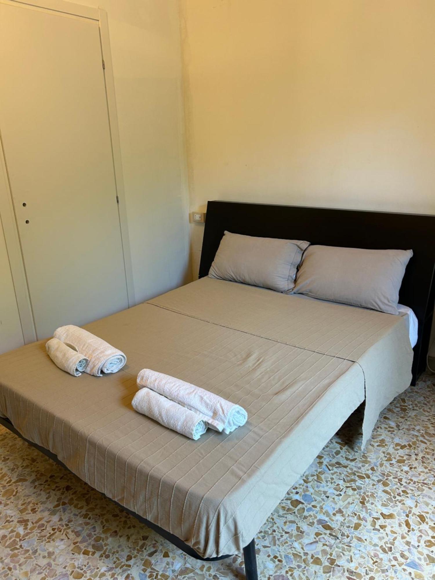 Bed And Books Bed & Breakfast Catania Room photo